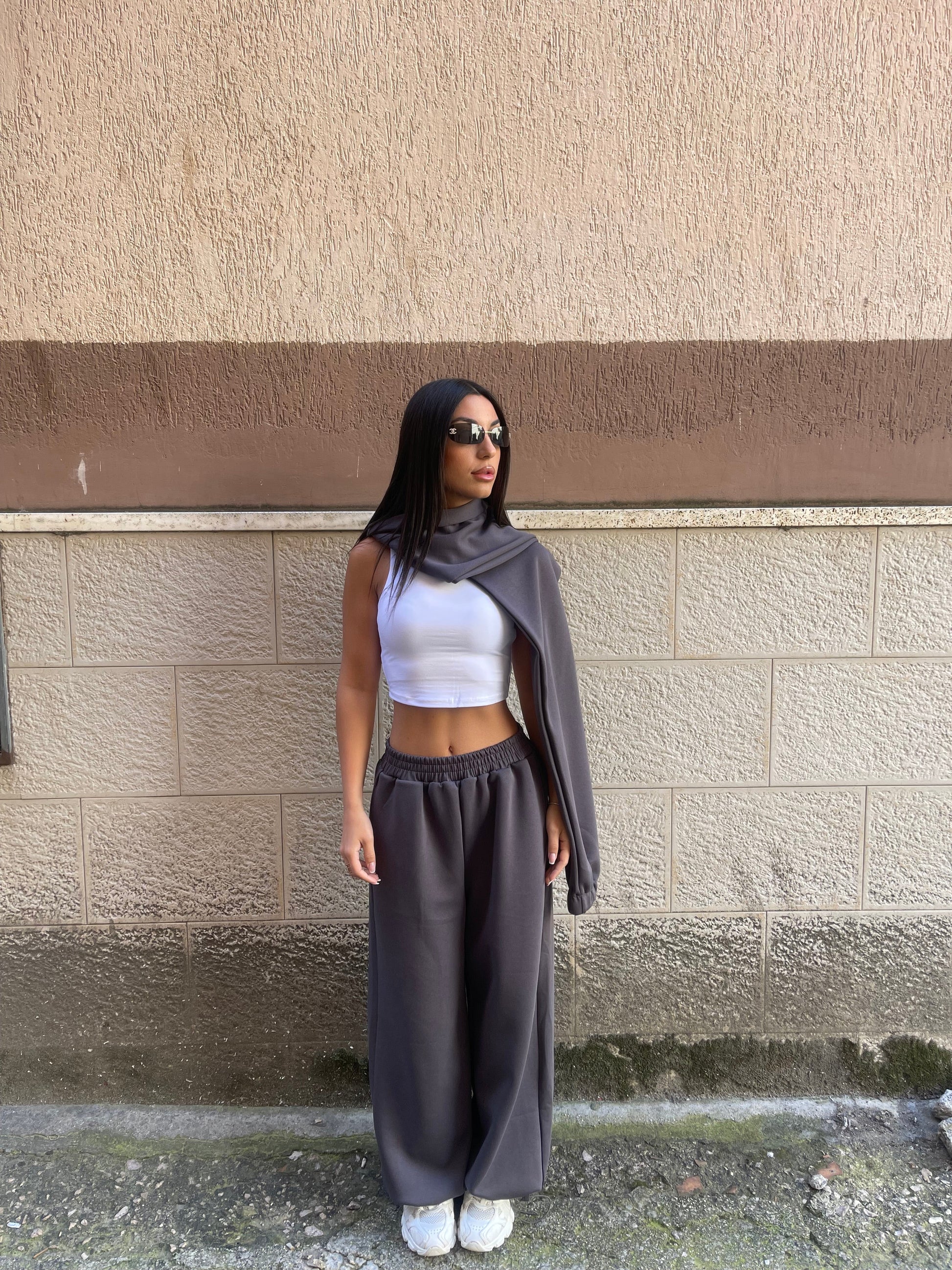 SET LOLA
